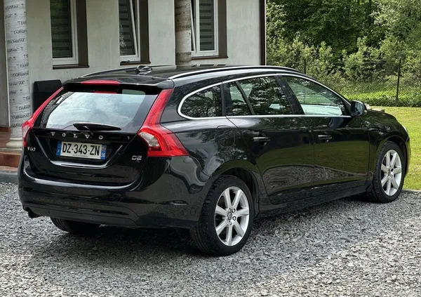 samochody osobowe Volvo V60 cena 30900 przebieg: 179000, rok produkcji 2016 z Gorlice